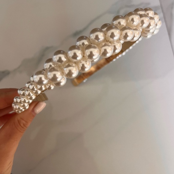 Anthropologie Pearl Cluster Headband - Picture 3 of 3